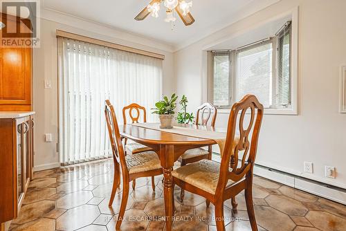 83 South Bend Road, Hamilton, ON - Indoor Photo Showing Dining Room