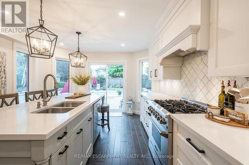 100 Boulding Avenue, Hamilton, ON - Indoor Photo Showing Kitchen With Double Sink With Upgraded Kitchen