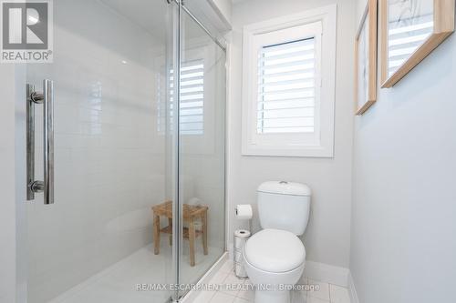 100 Boulding Avenue, Hamilton, ON - Indoor Photo Showing Bedroom