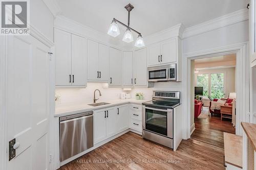 49 Mctague Street, Guelph, ON - Indoor Photo Showing Kitchen