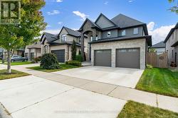 6637 UPPER CANADA CROSSING  London, ON N6P 0C2