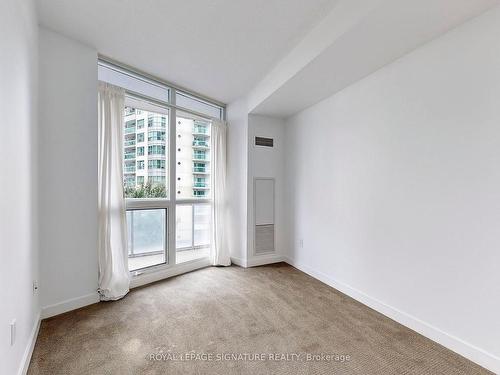 518-38 Dan Leckie Way, Toronto, ON - Indoor Photo Showing Other Room