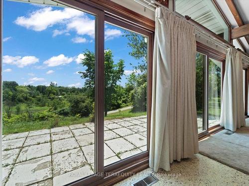 1098 15Th Side Road, New Tecumseth, ON -  Photo Showing Other Room