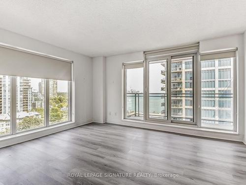 1211-2121 Lake Shore Blvd W, Toronto, ON - Indoor