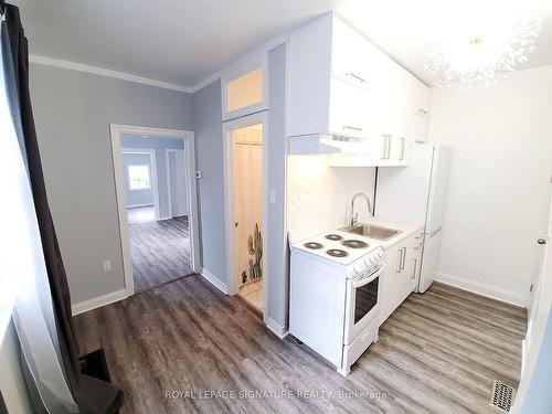 418 Margueretta St, Toronto, ON - Indoor Photo Showing Kitchen