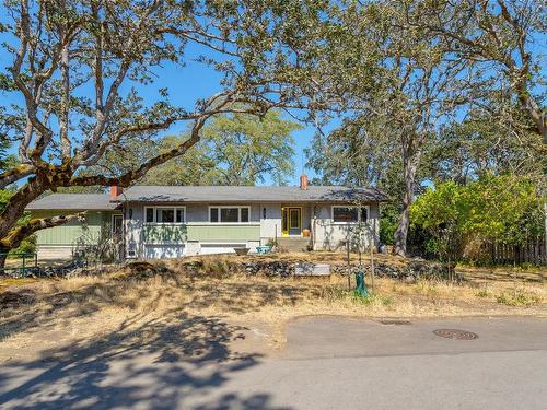 977/989 Foul Bay Rd, Oak Bay, BC - Outdoor With Deck Patio Veranda