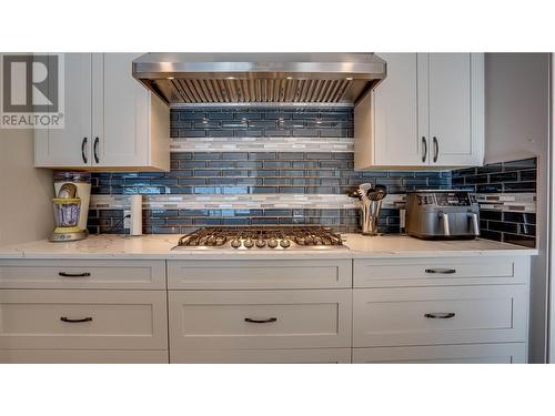 339 Coach Road, Sicamous, BC - Indoor Photo Showing Kitchen