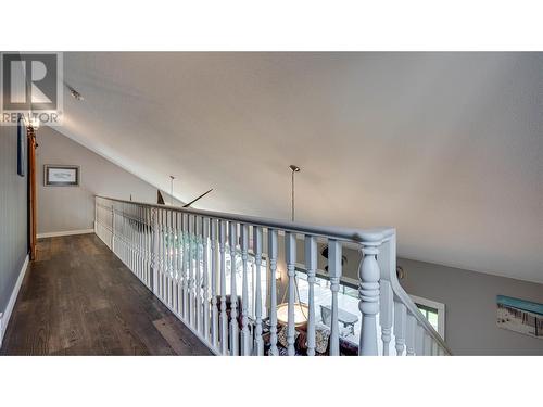 339 Coach Road, Sicamous, BC - Indoor Photo Showing Other Room