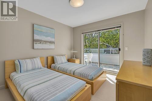 469 Carona Crescent, Kelowna, BC - Indoor Photo Showing Bedroom