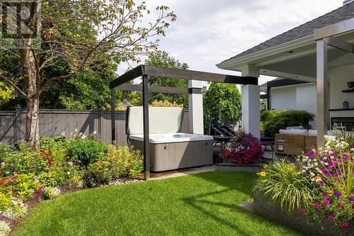 469 Carona Crescent, Kelowna, BC - Outdoor With Deck Patio Veranda