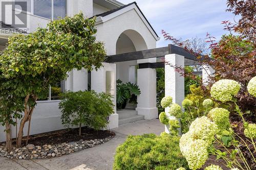 469 Carona Crescent, Kelowna, BC - Outdoor