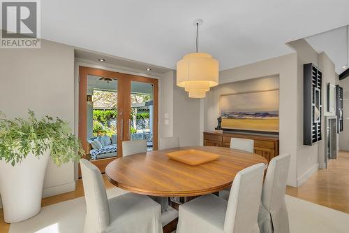 469 Carona Crescent, Kelowna, BC - Indoor Photo Showing Dining Room