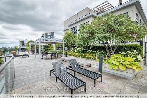 403-21 Clairtrell Rd, Toronto, ON - Outdoor