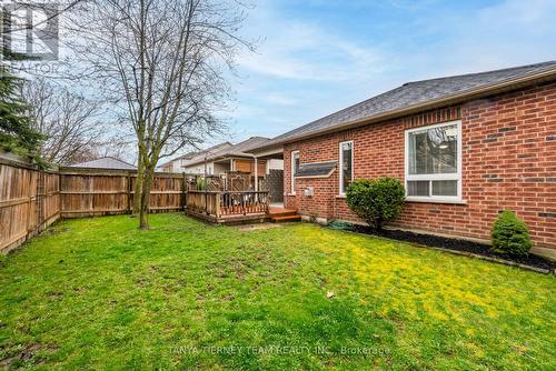 32 Holsted Road, Whitby, ON - Outdoor