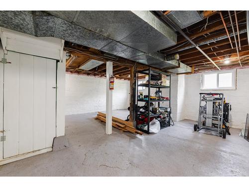 715 Kokanee Avenue, Nelson, BC - Indoor Photo Showing Basement