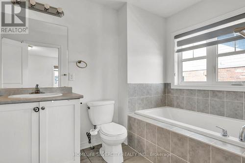 31 Bushwood Trail, Brampton, ON - Indoor Photo Showing Bathroom