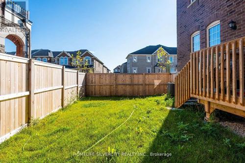 31 Bushwood Trail, Brampton, ON - Outdoor