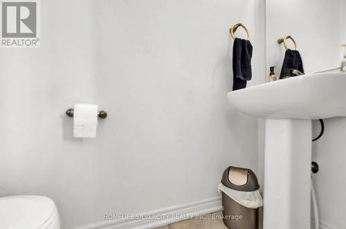 31 Bushwood Trail, Brampton, ON - Indoor Photo Showing Bathroom