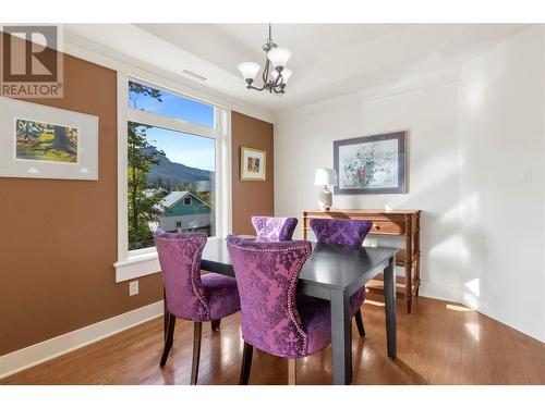 611 Shuswap Street Sw Unit# 103, Salmon Arm, BC - Indoor Photo Showing Dining Room