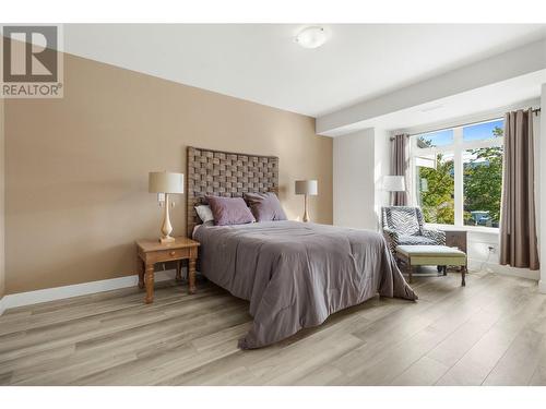 611 Shuswap Street Sw Unit# 103, Salmon Arm, BC - Indoor Photo Showing Bedroom