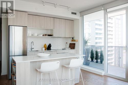 2404 - 20 Tubman Avenue, Toronto, ON - Indoor Photo Showing Kitchen