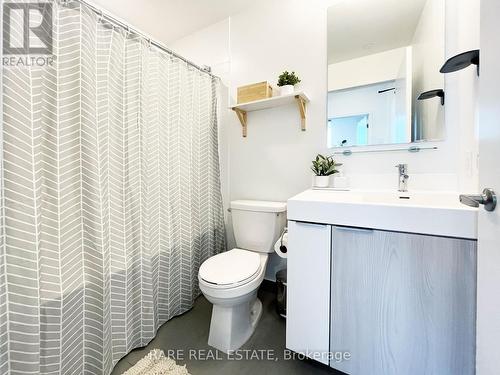 2404 - 20 Tubman Avenue, Toronto, ON - Indoor Photo Showing Bathroom