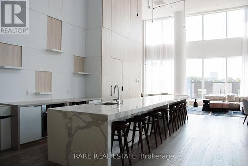 2404 - 20 Tubman Avenue, Toronto, ON - Indoor Photo Showing Kitchen With Upgraded Kitchen