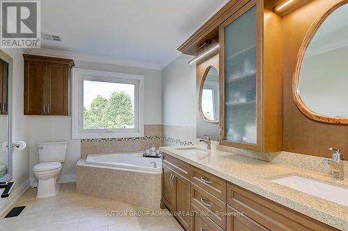 519 Highcliffe Drive, Vaughan, ON - Indoor Photo Showing Bathroom