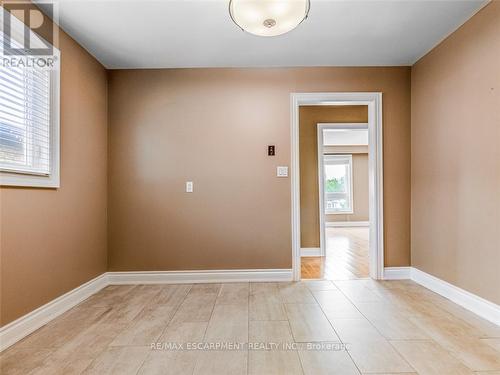 4307 Alta Court, Mississauga, ON - Indoor Photo Showing Other Room