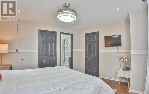 125 Oatfield Road, Brampton, ON - Indoor Photo Showing Bedroom