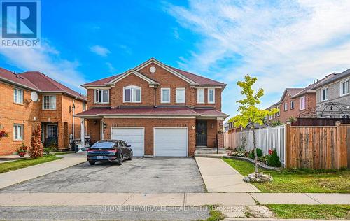 125 Oatfield Road, Brampton, ON - Outdoor With Facade