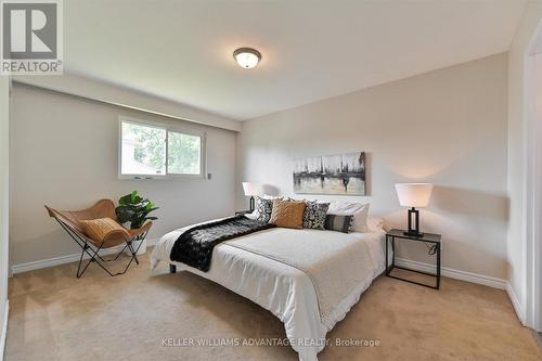 2610 Hayford Court, Mississauga, ON - Indoor Photo Showing Bedroom