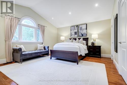 19 Mervyn Avenue, Toronto, ON - Indoor Photo Showing Bedroom