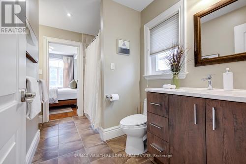 19 Mervyn Avenue, Toronto, ON - Indoor Photo Showing Bathroom