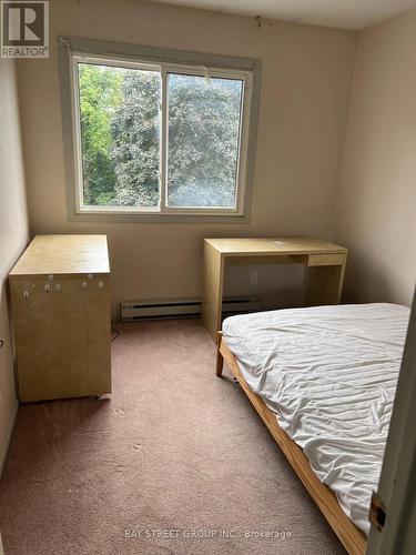 6 - 2549 Flannery Drive E, Ottawa, ON - Indoor Photo Showing Bedroom