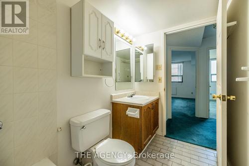 1112 - 1440 Heron Road S, Ottawa, ON - Indoor Photo Showing Bathroom