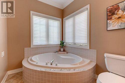 4127 Walcot Court, Lincoln, ON - Indoor Photo Showing Bathroom