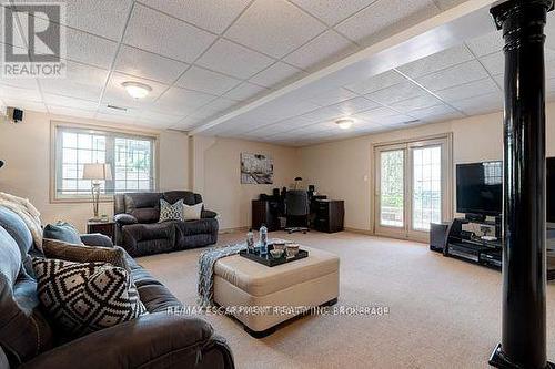 4127 Walcot Court, Lincoln, ON - Indoor Photo Showing Other Room