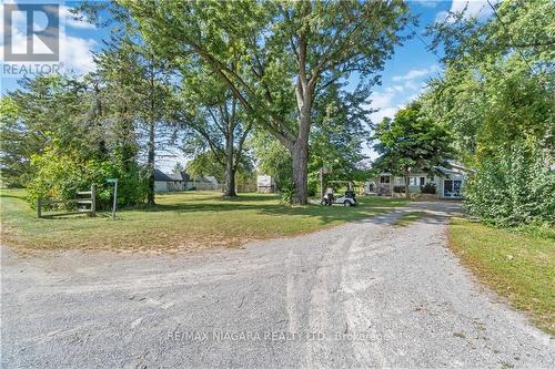 10675 Niagara Parkway, Niagara Falls, ON - Outdoor With View