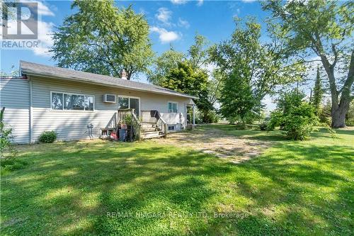 10675 Niagara Parkway, Niagara Falls, ON - Outdoor