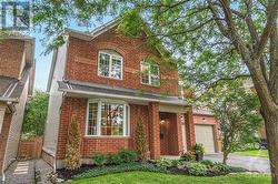 20 SPALDING AVENUE  Ottawa, ON K2K 3B2