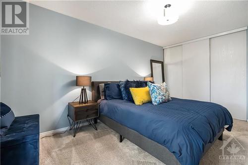 20 Spalding Avenue, Ottawa, ON - Indoor Photo Showing Bedroom