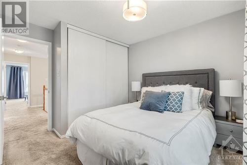 20 Spalding Avenue, Ottawa, ON - Indoor Photo Showing Bedroom