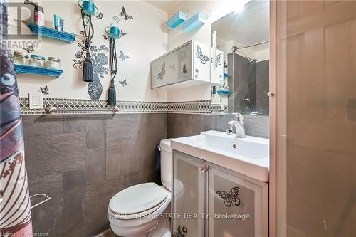 77 Elford Crescent, Hamilton, ON - Indoor Photo Showing Bathroom