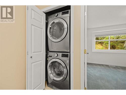 3825 Glen Canyon Drive Unit# 105, West Kelowna, BC - Indoor Photo Showing Laundry Room