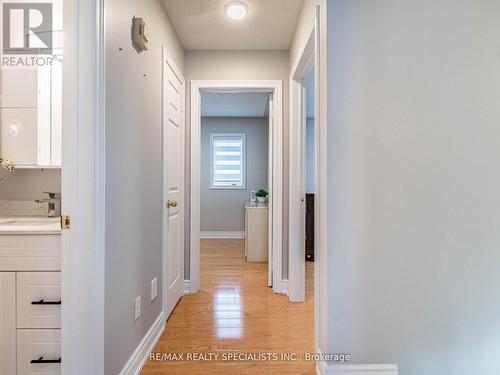 109 Farthingale Crescent, Brampton, ON - Indoor Photo Showing Other Room