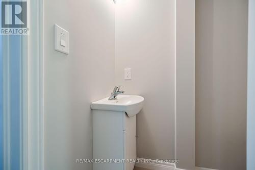 210 Queen Street S, Norfolk, ON - Indoor Photo Showing Bathroom