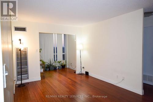 1811 - 155 Hillcrest Avenue, Mississauga, ON - Indoor Photo Showing Other Room