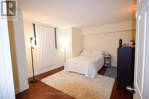 1811 - 155 Hillcrest Avenue, Mississauga, ON - Indoor Photo Showing Bedroom