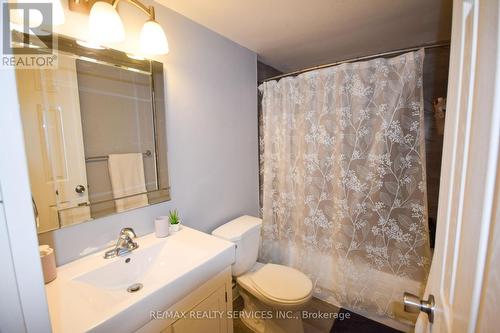 1811 - 155 Hillcrest Avenue, Mississauga, ON - Indoor Photo Showing Bathroom